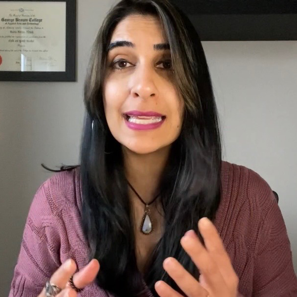 Nadia talking during a signature topic workshop