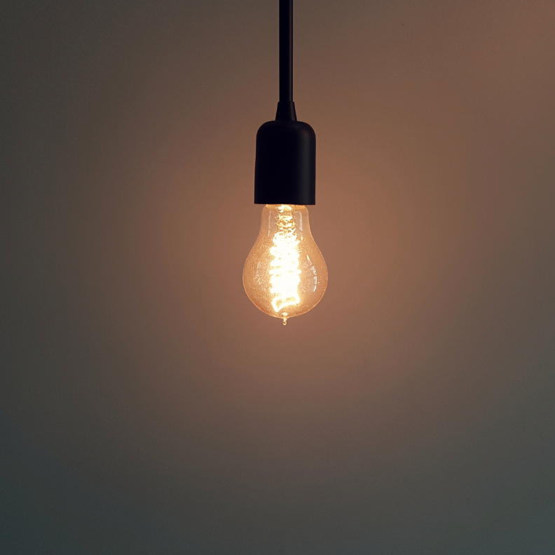 lightbulb representing hypnotherapy